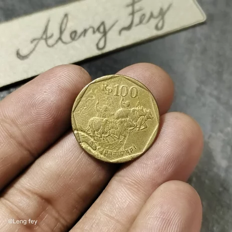 Mengupas Harga Uang Koin 100 Rupiah 'Karapan Sapi': Sebuah Koin Bersejarah Indonesia"