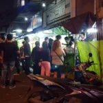 Ayam Goreng Sari Manis Suniaratu: Jajanan Jalanan di Bandung, Menu Favoritnya Murah Banget lho!