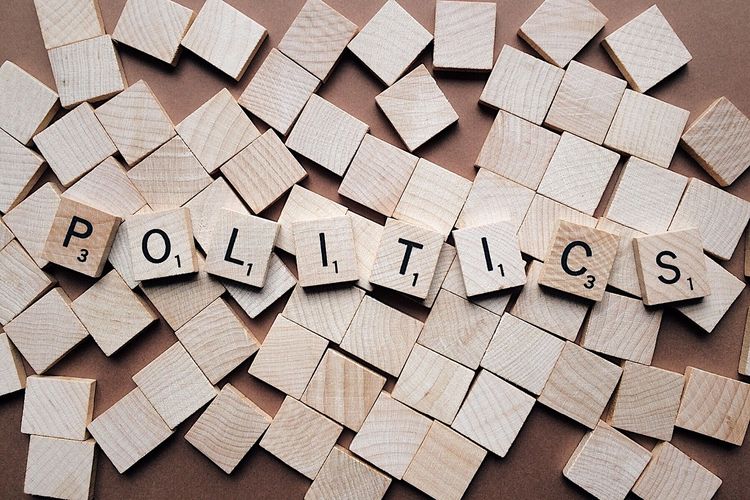 Pengertian Manuver Politik Beserta Aspek Apa Saja yang Perlu Dipahami Tentang Lobi Politik