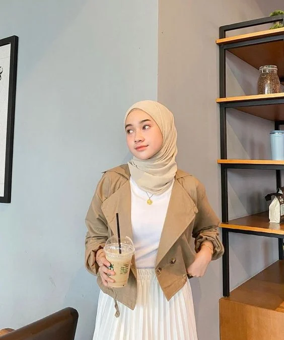 Hijab cream cocok dengan baju warna apa