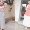 Baju Pink Rok Putih Cocok dengan Jilbab Warna Apa