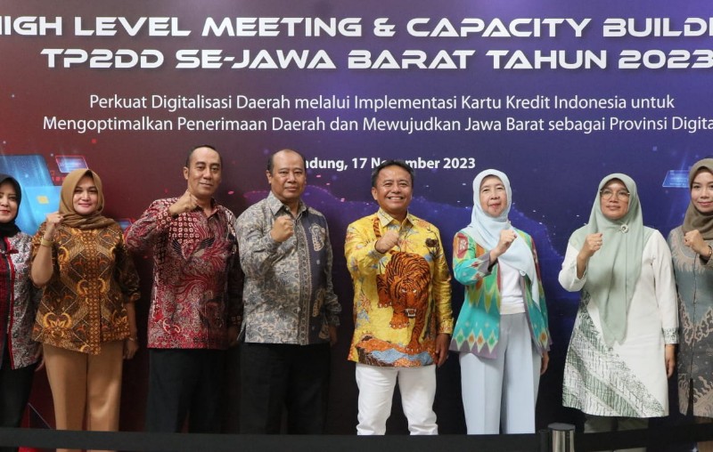 Sumedang Siap Gunakan Kartu Kredit Indonesia (KKI)
