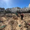 Biadab! Israel Buldoser Kamp Pengungsian, Puluhan Orang di Gaza Terkubur Hidup Hidup