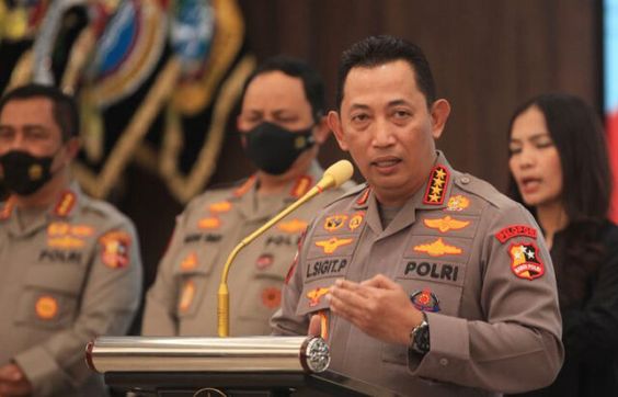 Kapolri Jenderal Listyo Sigit Prabowo Memaparkan Optimisasi Penggunaan Anggaran Polri untuk Mendorong Ekonomi Lokal