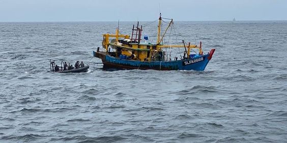 MenKP Mengidentifikasi Ancaman Kapal Ikan Asing di Perairan Indonesia