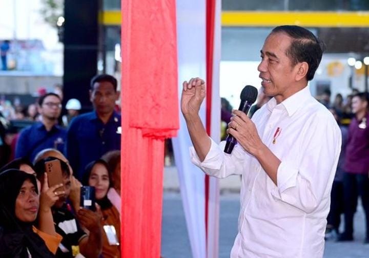 Presiden Jokowi Kunjungi Sulawesi Utara: Memantau Harga Cabai dan Inisiasi Pembangunan Teknologi
