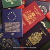 Siapa yang Bisa Bepergian Keliling Dunia Tanpa Paspor?