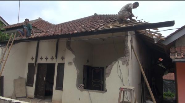 Dampak gempa Sumedang Terasa Hingga Subang, 35 Rumah Rusak