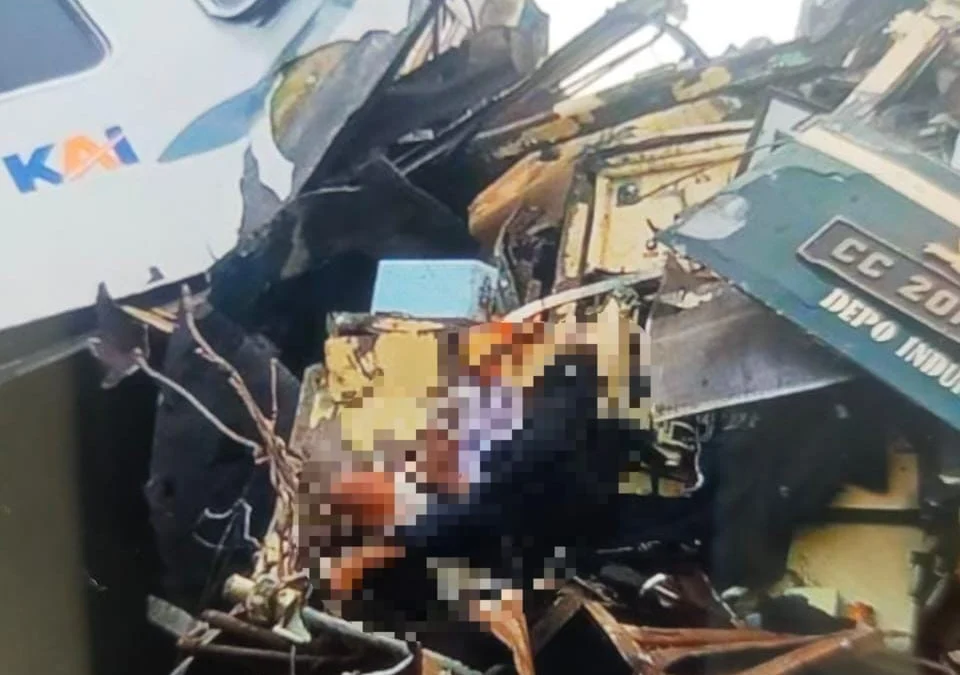 Tragedi Kecelakaan Kereta di Cicalengka: Tabrakan KA 350 Commuter Line dan KA 66 Turangga
