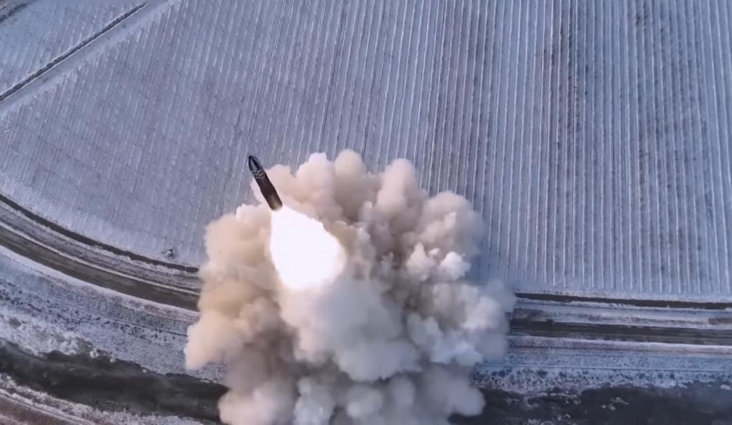 Militer Korea Utara Tembakkan Lebih dari 200 Peluru Artileri ke Dekat Pulau Korea Selatan