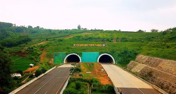 Gempa Bumi Guncang Sumedang: Terowongan Tol Cisumdawu Alami Keretakan, Begini Tanggapan PUPR