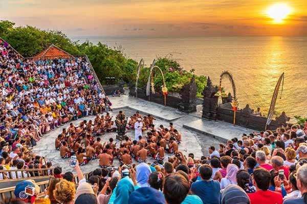 Sandiaga Uno: Overtourism Bali Bukan Hanya Jumlah, Tapi Pengaturan Wisata
