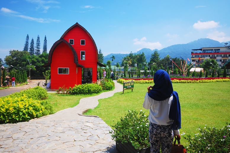 5 Rekomendasi Tempat Wisata di Bogor Paling Hits dan Instagramable