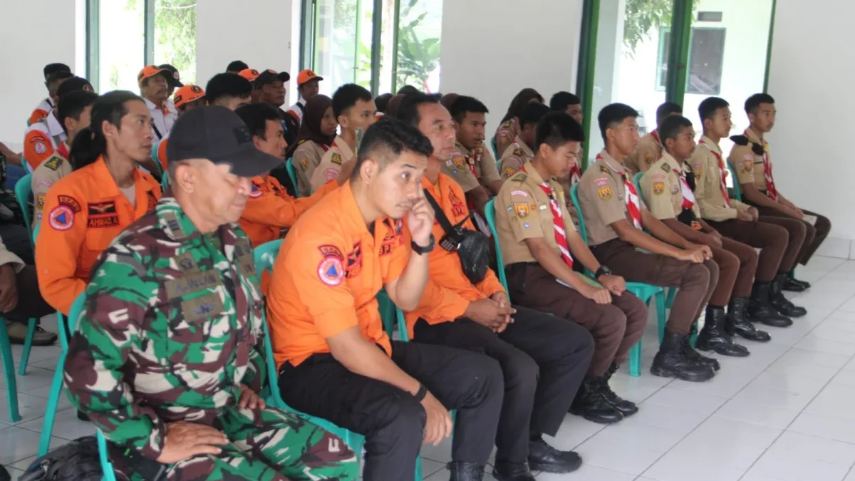 SIGAP: Anggota TNI saat mengikuti kegiatan sigap tanggap bantuan darurat kecelakaan alam di wilayah Makodim 06