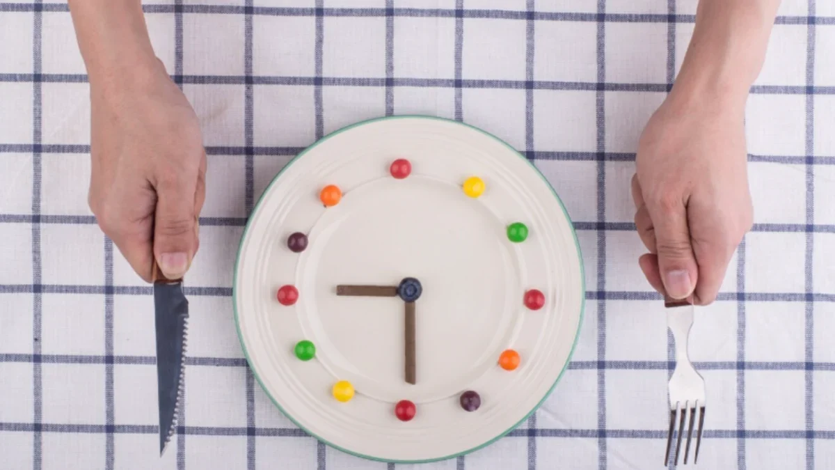 Sebuah Studi Baru Menunjukkan Bahwa Melakukan Intermitten Fasting Meningkatkan Kadar Asam Arakidonat