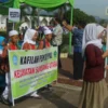 BERSIAP: Para peserta lomba saat menuju lokasi Pentas Keterampilan dan Seni Pendidikan Agama Islam Sekolah Das