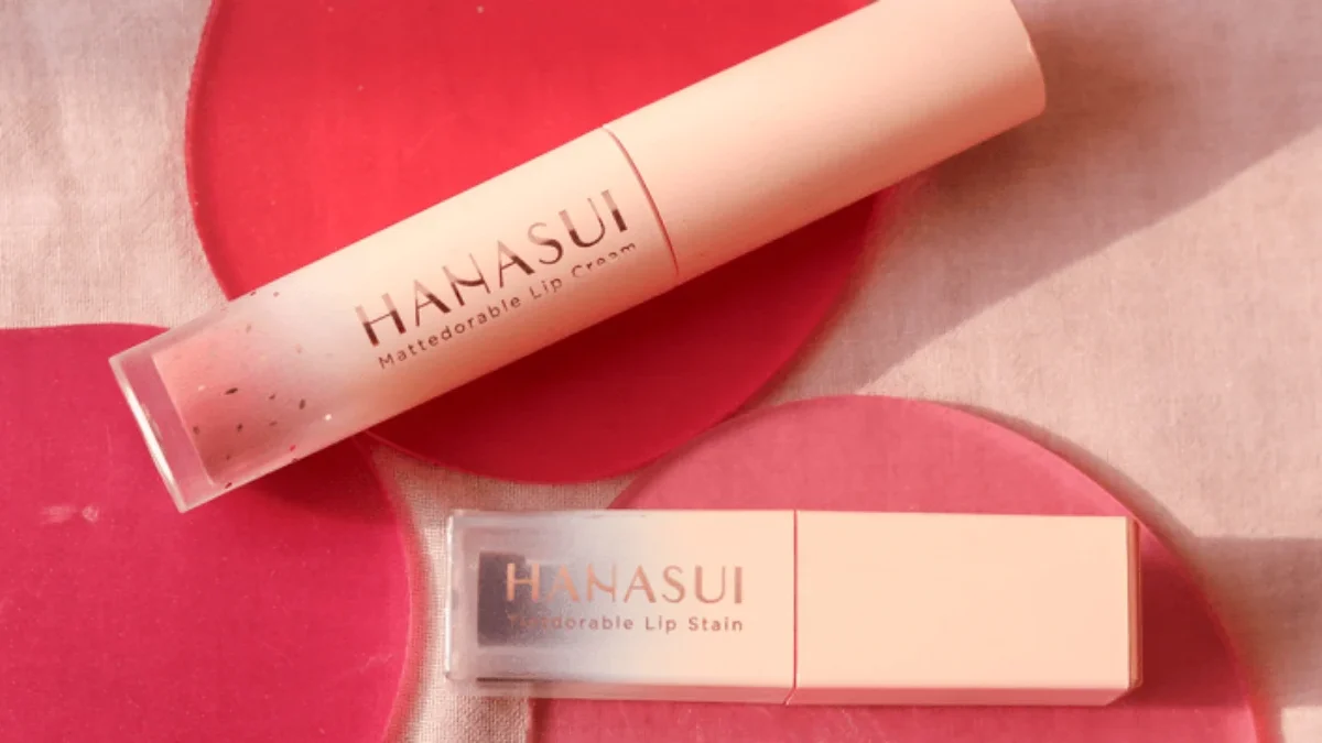 5 Ombre Lipstik Hanasui, Yuk Pilih! Kamu Lebih Suka yang Mana?