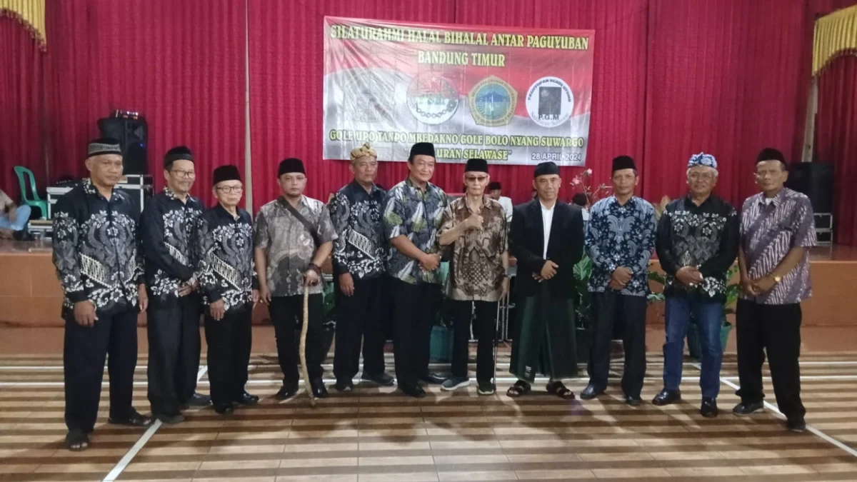KOMPAK: Anggota paguyuban saat silaturahmi halal bihalal antar paguyuban Bandung Timur yang diselenggarakan ol