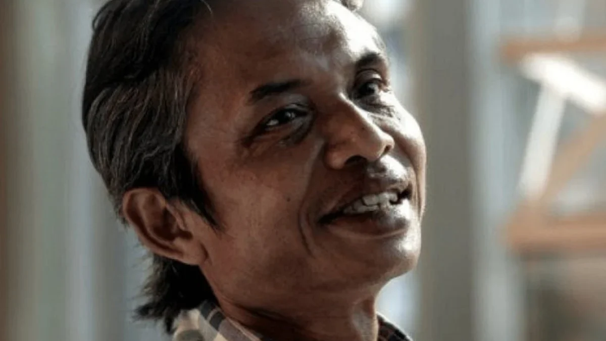 Biografi dan Biodata Joko Pinurbo: Mengenang Sang Penyair dari Jogja