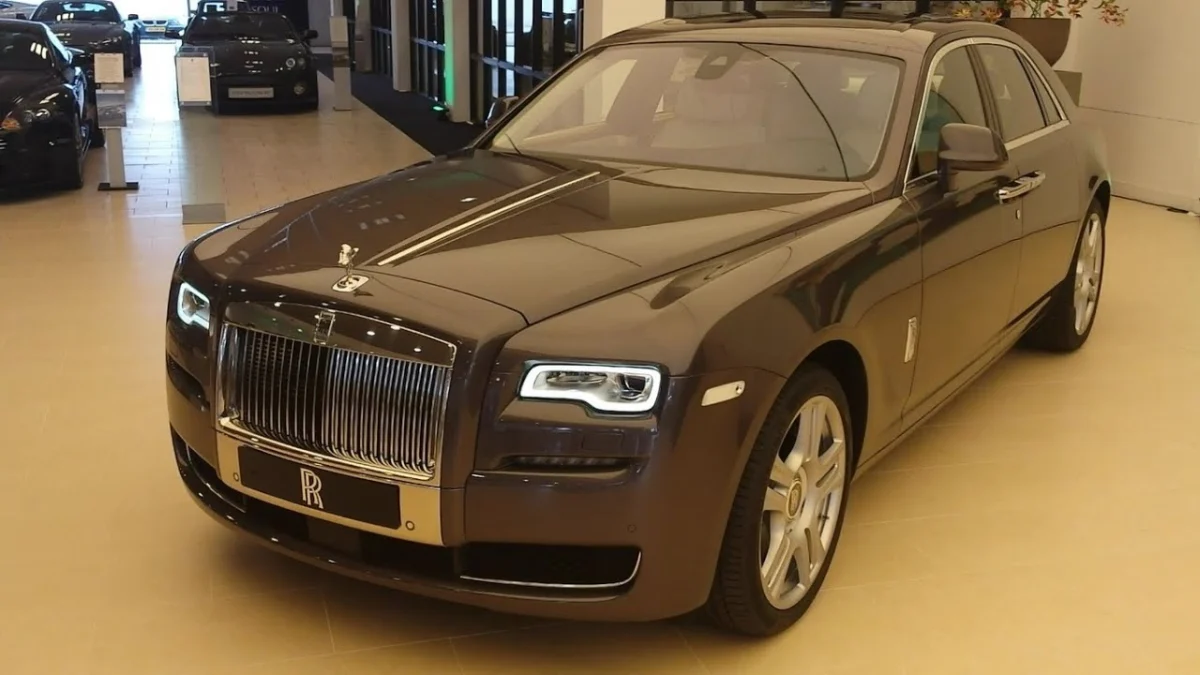 Eksklusifitas Rolls-Royce Ghost Extended Wheelbase Milik Harvey Moeis