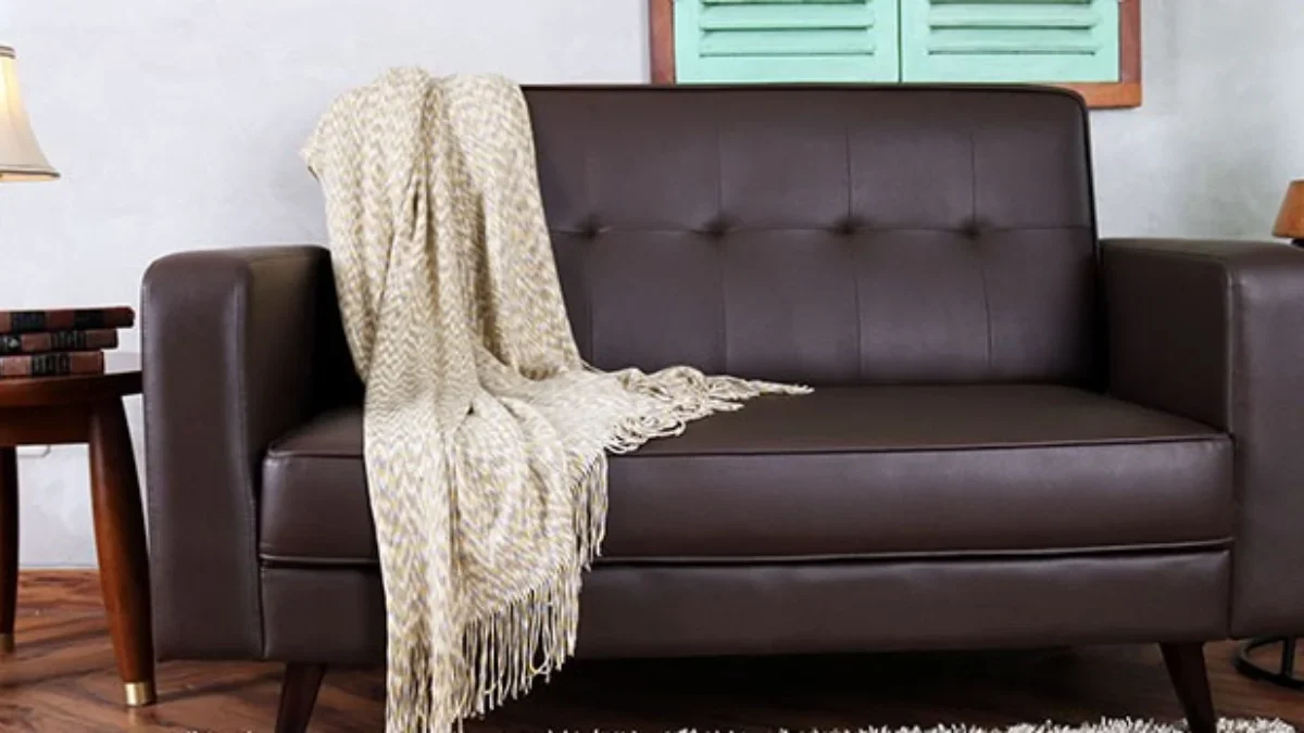 Tips Memilih Warna Sofa yang Elegan untuk Ruang Keluarga Anda