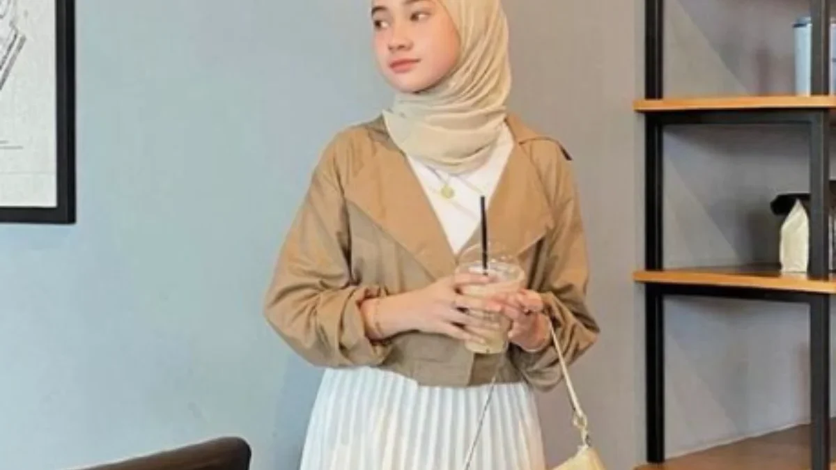 10 Model Hijab Plisket yang Wajib Kamu Coba di Tahun 2024