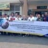 BERSAMA: Dinas PUTR Sumedang melaksanakan gelar uji kompetensi pekerja konstruksi di BLK Sumedang, Selasa (21/