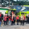 Ratusan Buruh Sumedang Turun ke Jakarta Peringati May Day