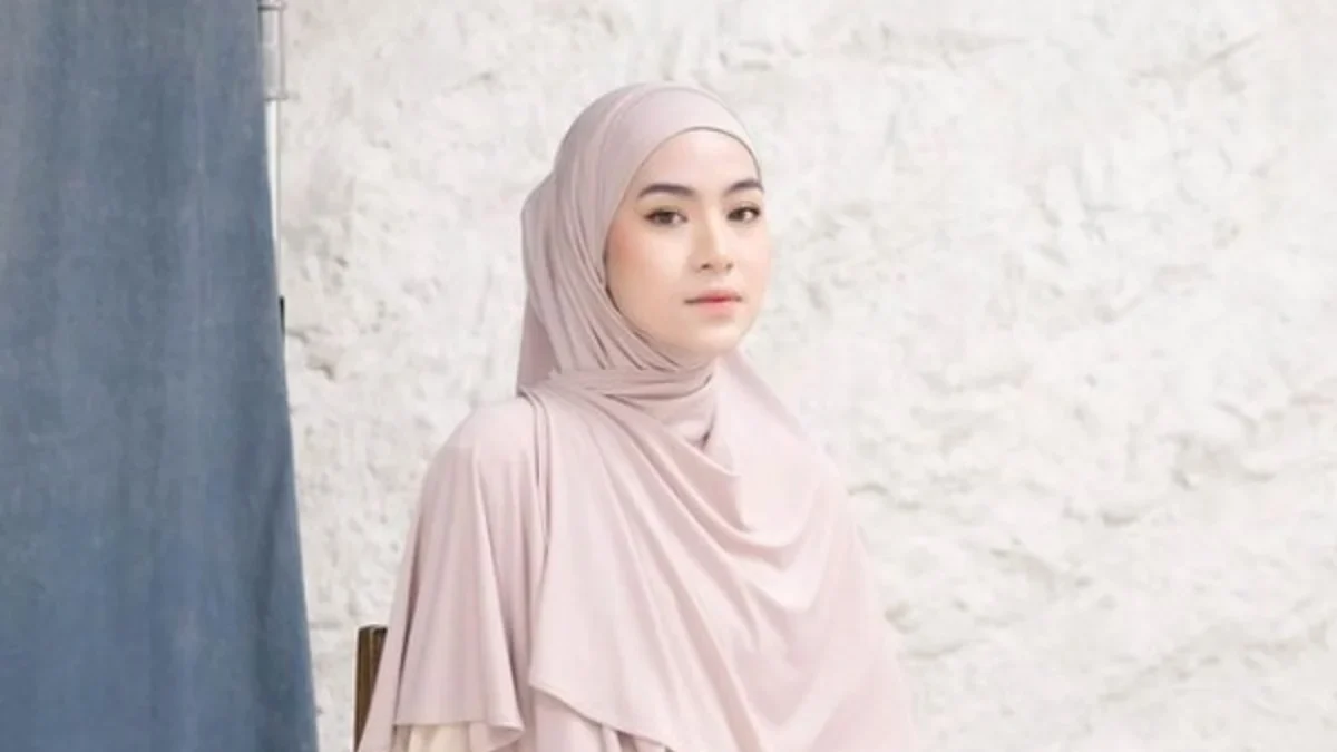 ekomendasi trend hijab kekinian yang populer dan virali