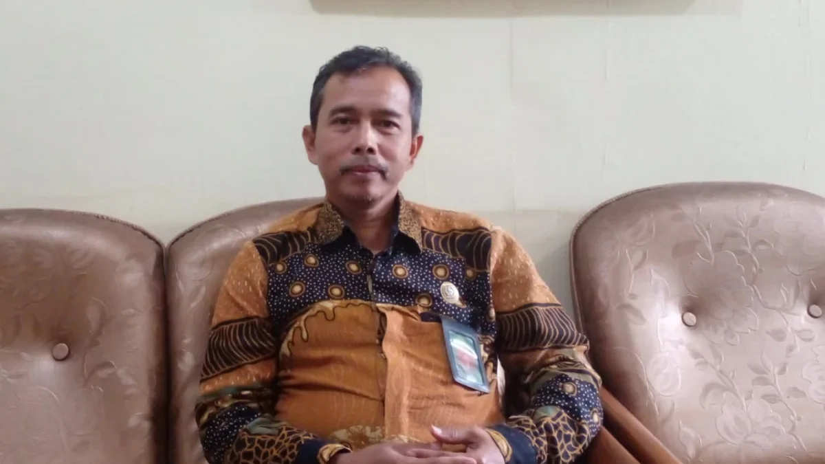 Panitera Pengadilan Agama Sumedang Maman Suherman SAg MH.