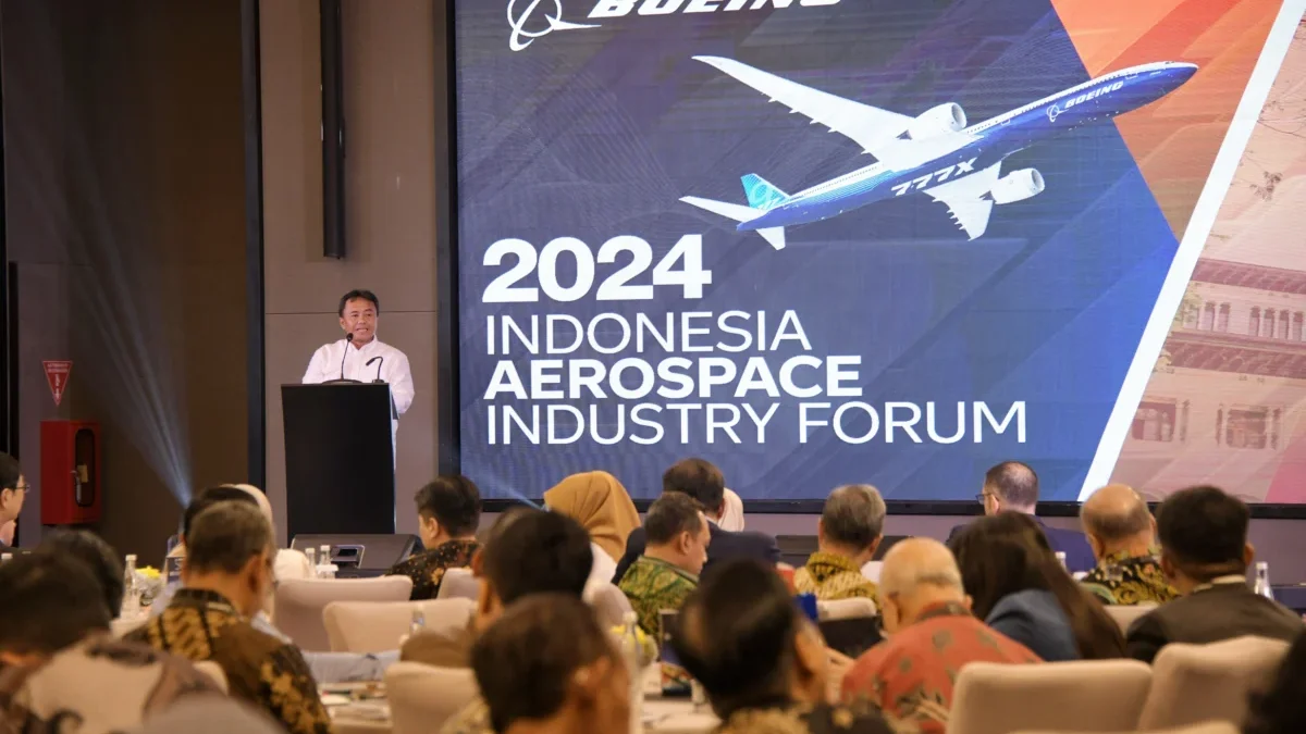 Sekda Herman Suryatman Buka 2024 Indonesia Aerospace Industry Forum