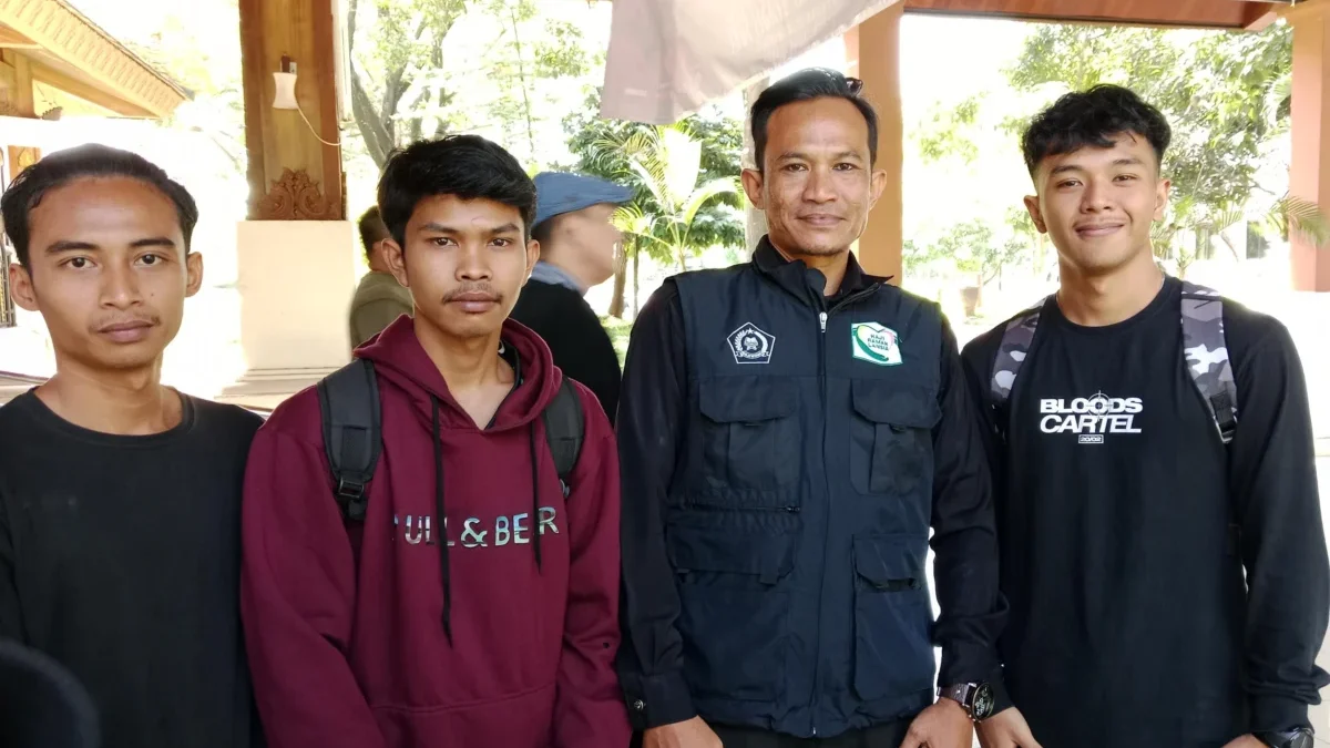 BERSAMA: Para Atlet Pencak Silat Bebas Indonesia saat rapat pematangan wasit dan juri di Aula Tampomas, baru-b