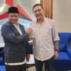 Mantan Wakil Gubernur Jawa Barat (Jabar) Uu Ruzhanul Ulum bersama Sekretaris Majelis Tinggi Partai Demokrat An