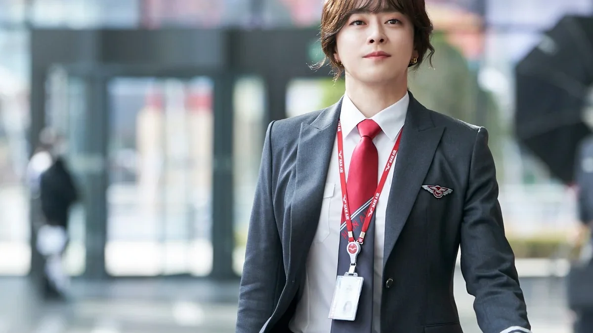 Film Pilot yang Dibintangi Oleh Jo Jung Suk Targetkan 1 Juta Penonton di Minggu Pertama Setelah Penayangan